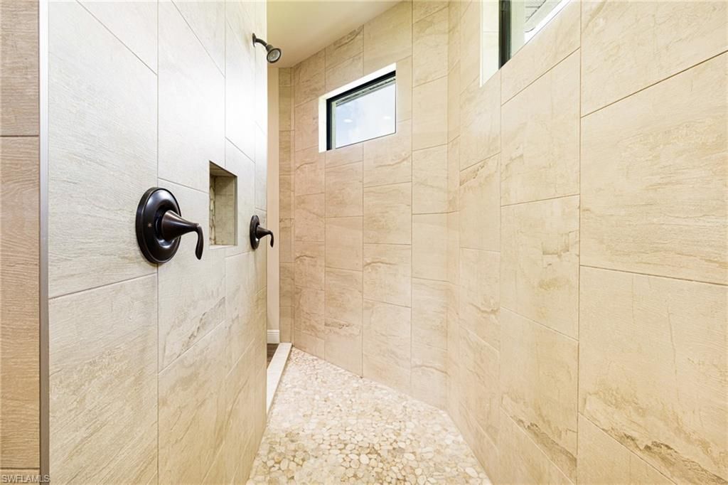 16630 Willow Point Ct, Alva, FL 33920 Photo