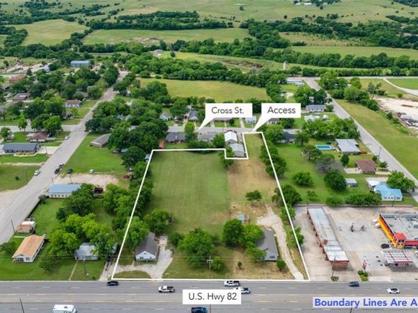 322&410 E Division Street, Muenster, TX 76252
