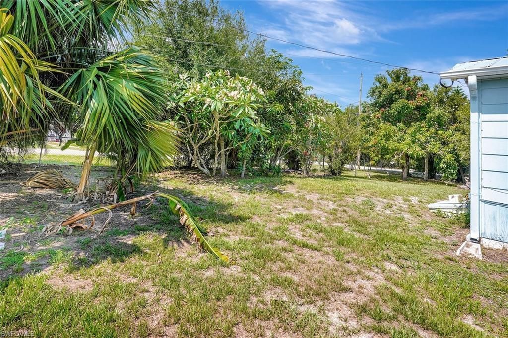 2153 Twin Brooks Rd, North Fort Myers, FL 33917 Photo