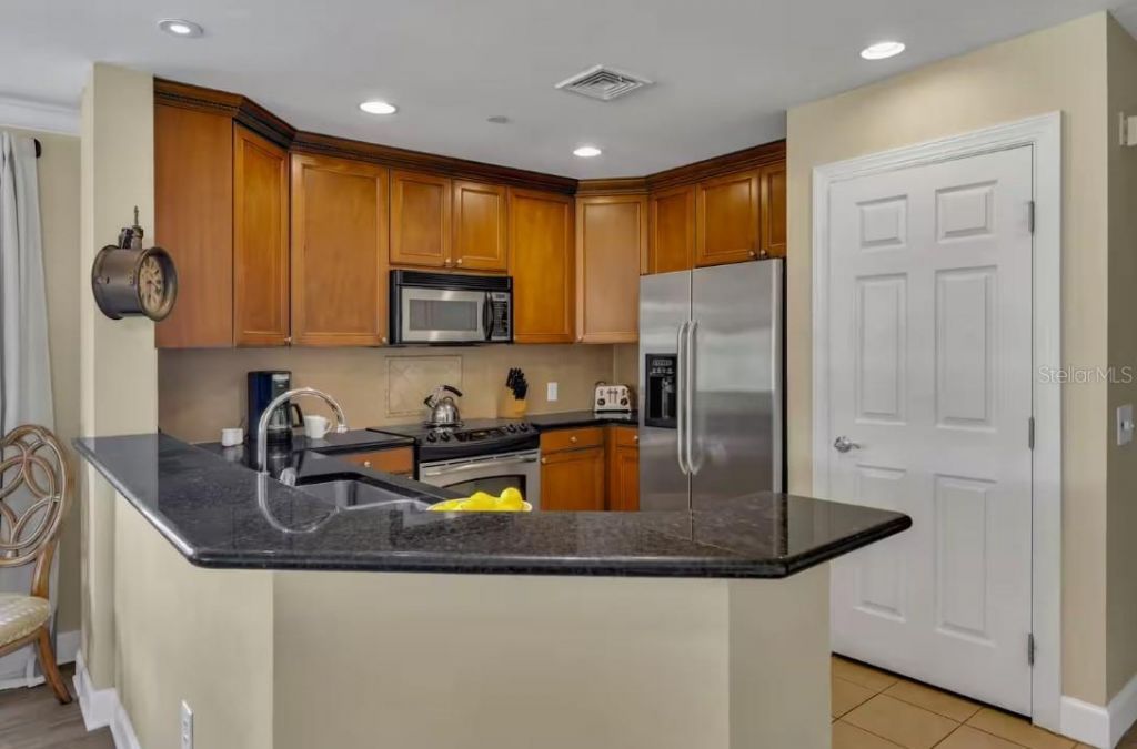 1354 Centre Court Ridge Drive, Unit 104, Reunion, FL 34747 Photo