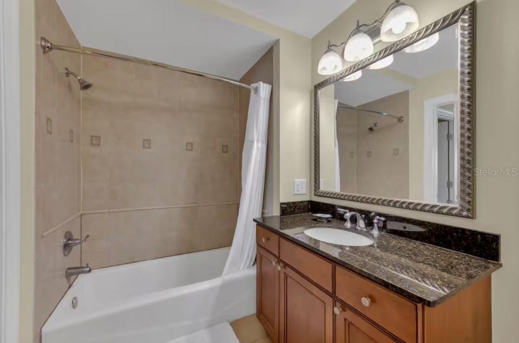 1354 Centre Court Ridge Drive, Unit 104, Reunion, FL 34747 Photo