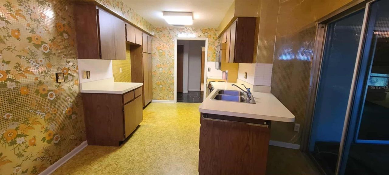 3717 Mckay Creek Drive, Largo, FL 33770 Photo