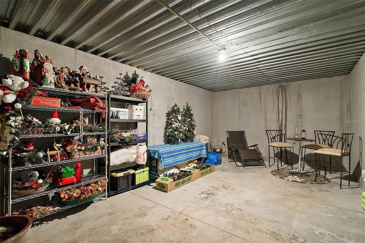 707 S Dixie Drive, Howey in the Hills, FL 34737 Photo