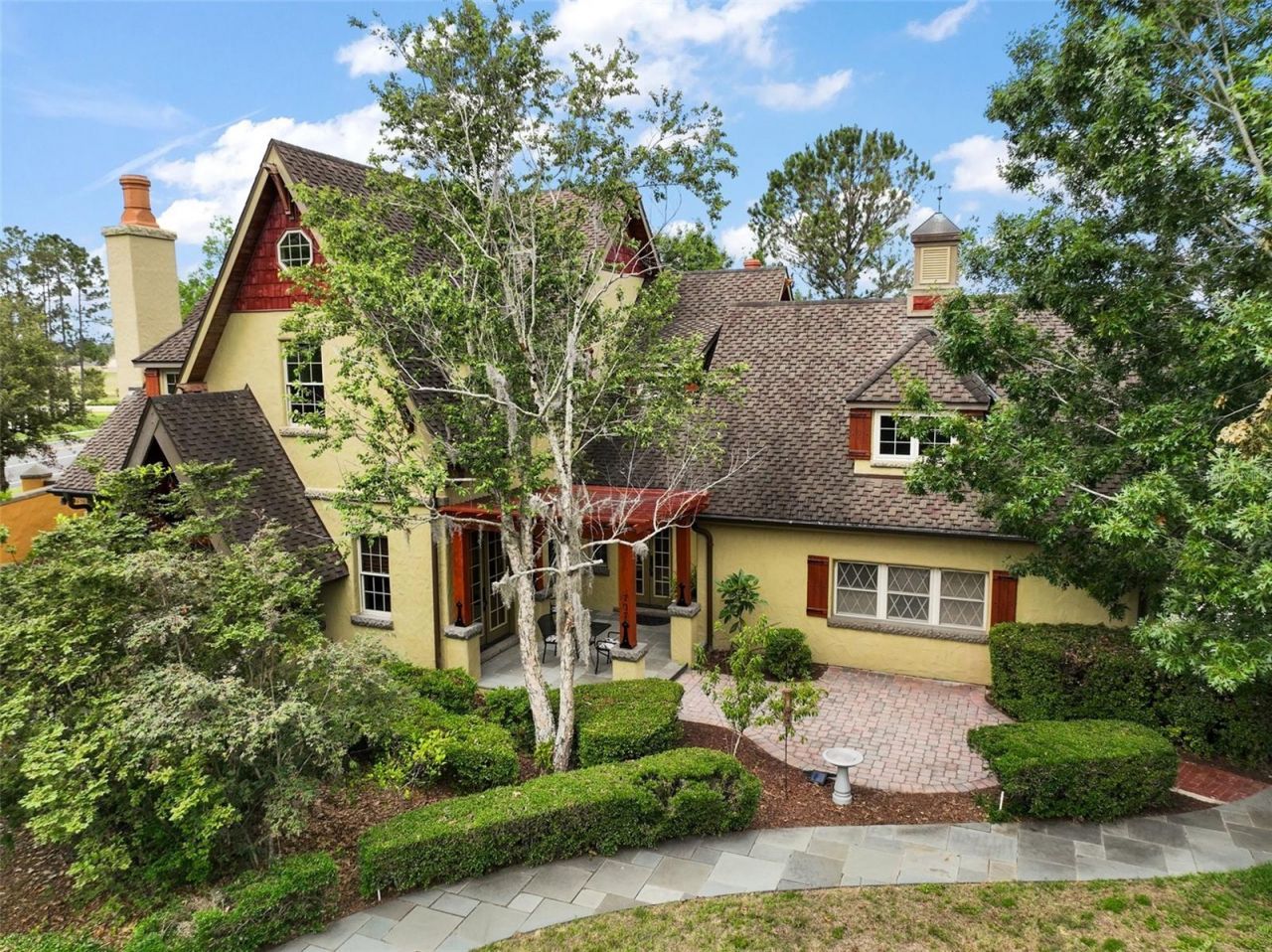 707 S Dixie Drive, Howey in the Hills, FL 34737 Photo