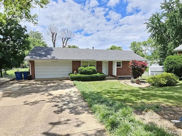 9117 Tiber Court, Affton, MO 63123