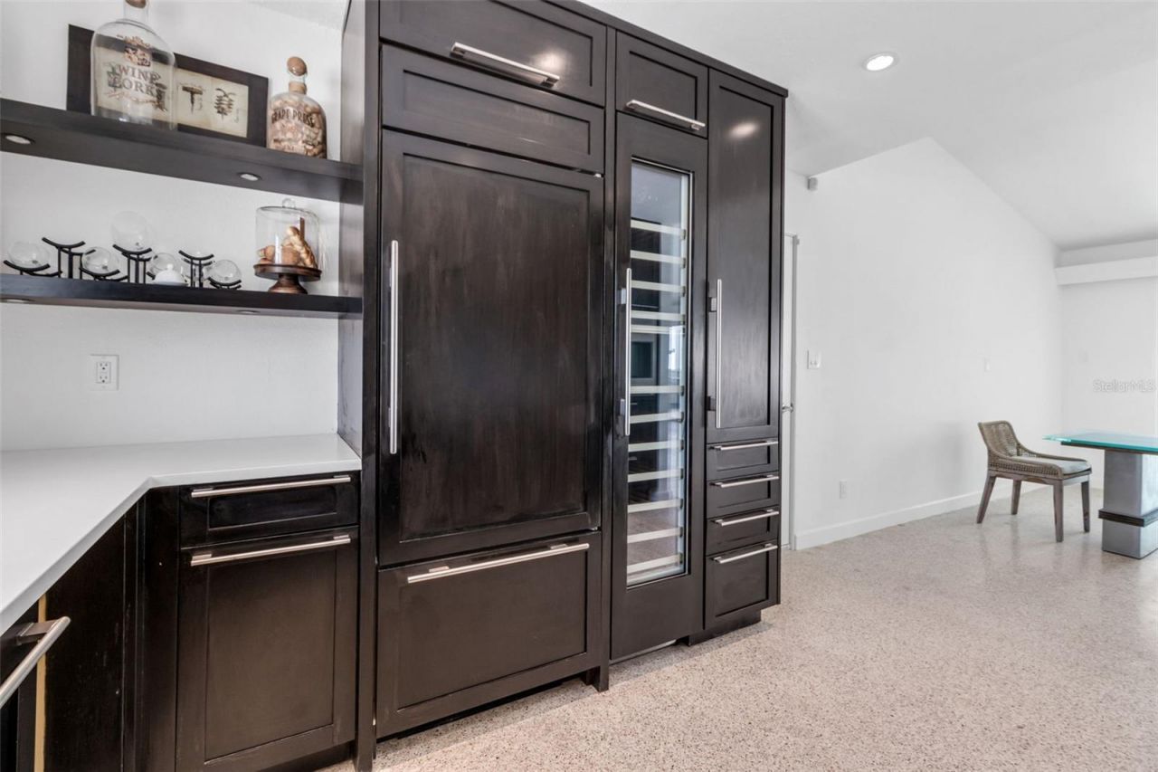 130 N Adams Drive, Sarasota, FL 34236 Photo