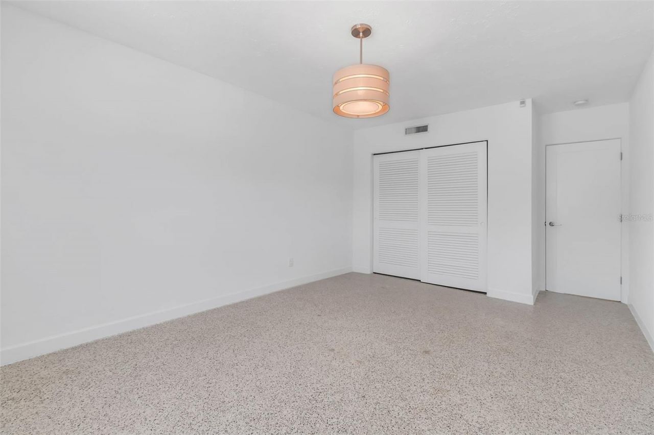 130 N Adams Drive, Sarasota, FL 34236 Photo