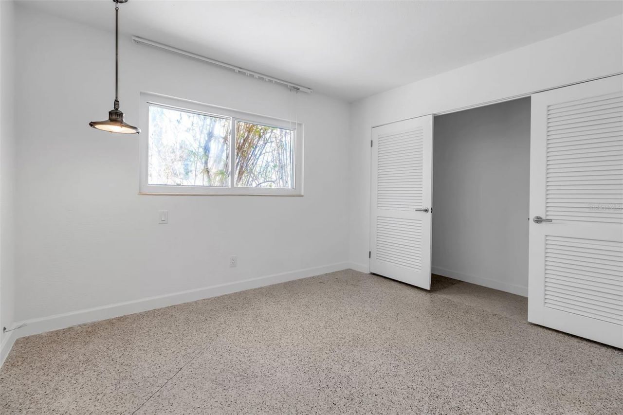 130 N Adams Drive, Sarasota, FL 34236 Photo