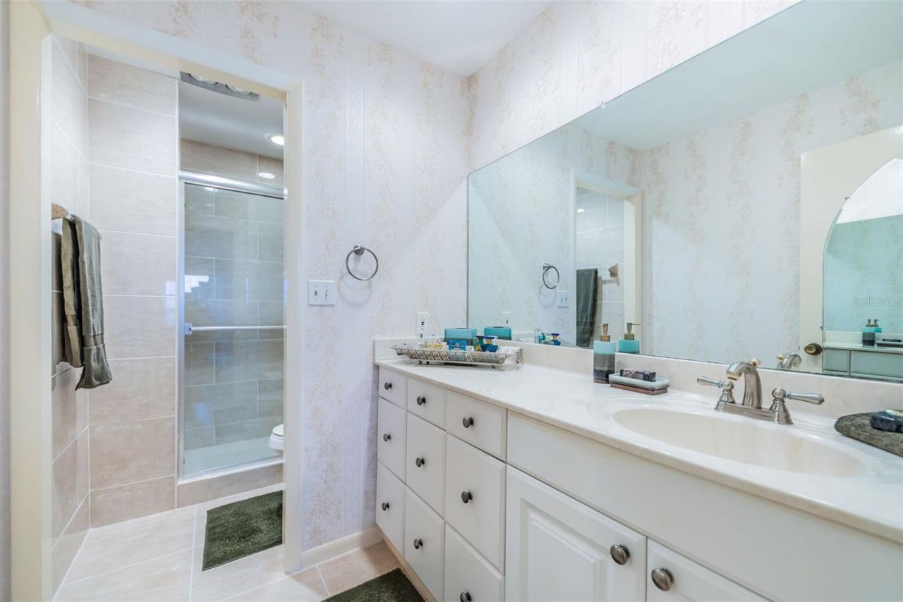 100 Bluff View Drive, Unit 514C, Belleair Bluffs, FL 33770 Photo