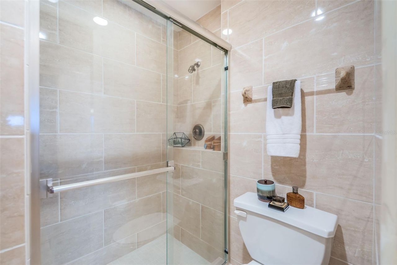 100 Bluff View Drive, Unit 514C, Belleair Bluffs, FL 33770 Photo