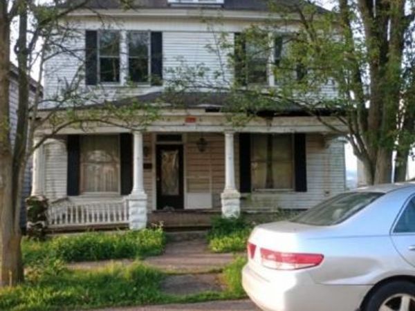 424 Elm Street, Martins Ferry, OH 43935