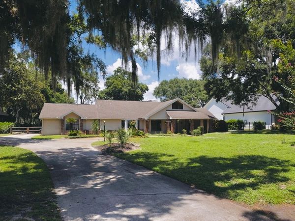 11923 LAKE BUTLER BOULEVARD, WINDERMERE, FL 34786