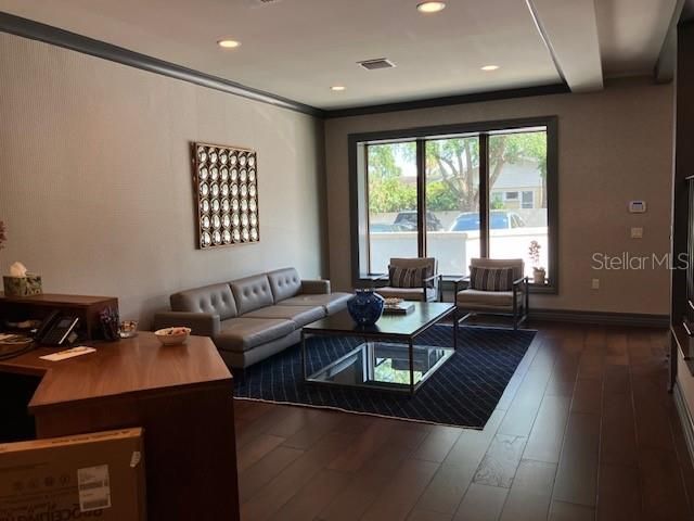 2011 W Cleveland Street, Tampa, FL 33606 Photo