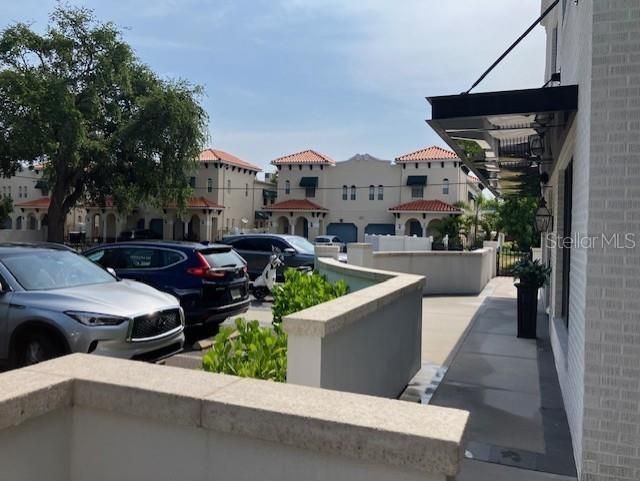 2011 W Cleveland Street, Tampa, FL 33606 Photo