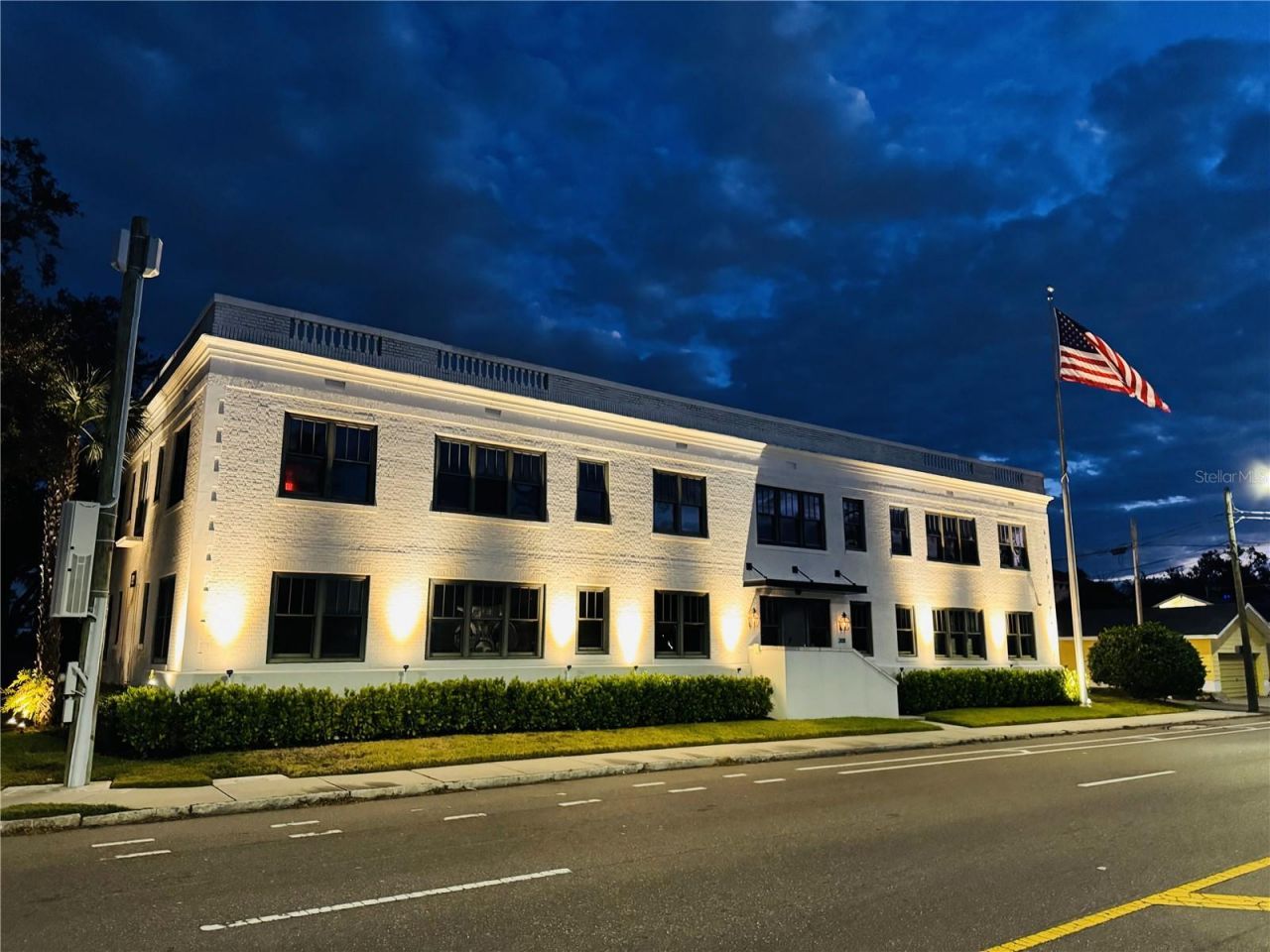 2011 W Cleveland Street, Tampa, FL 33606 Photo