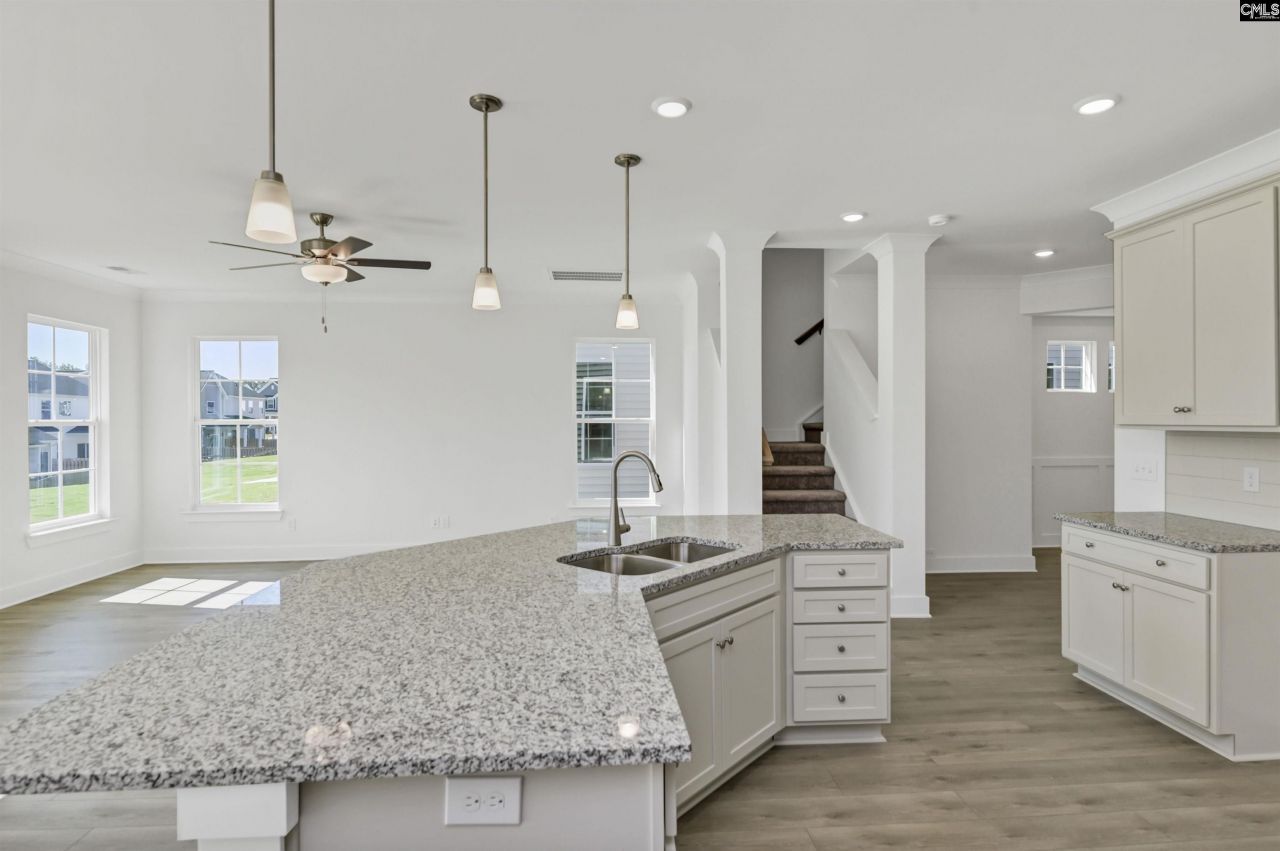 628 Thunder Gulch Avenue Photo 19