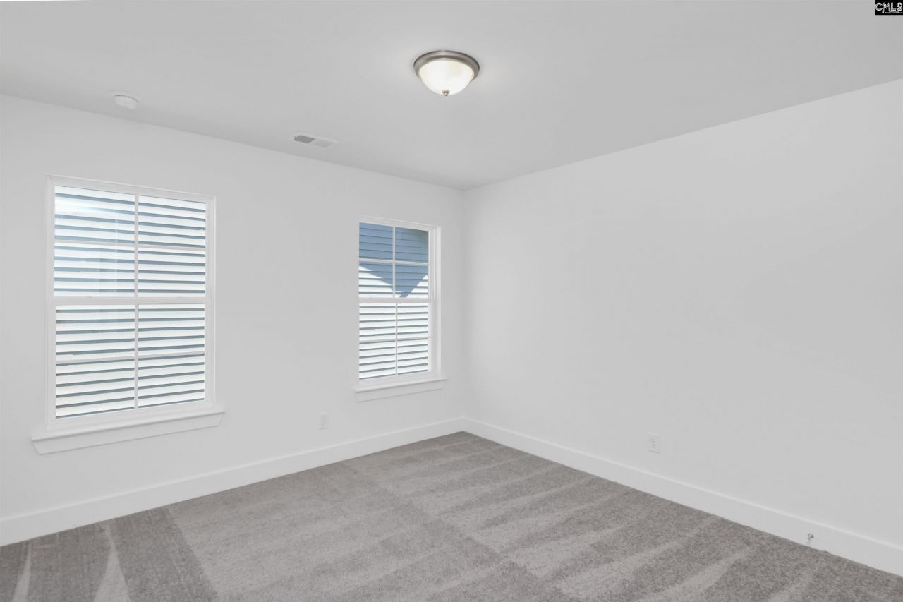 628 Thunder Gulch Avenue Photo 30