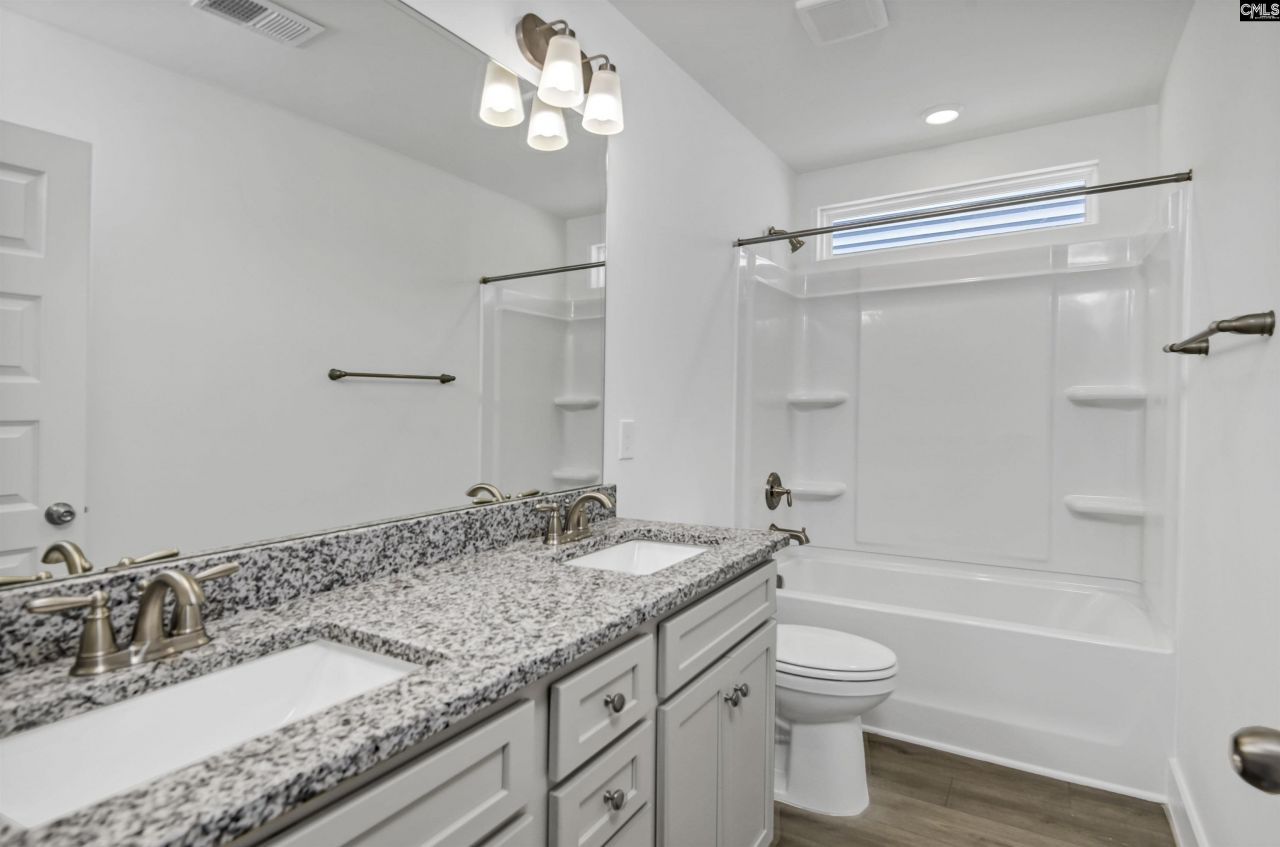 628 Thunder Gulch Avenue Photo 34