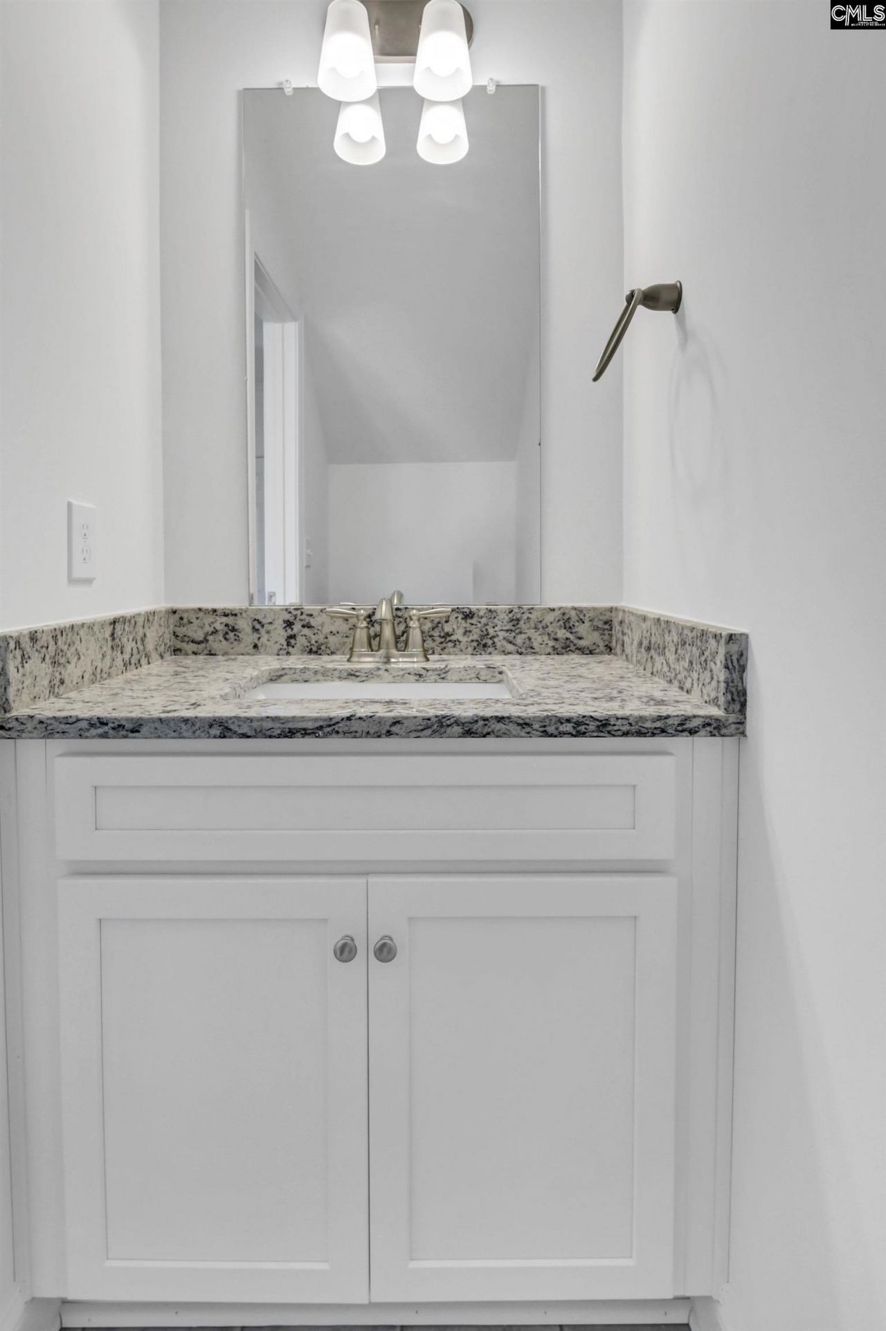 624 Thunder Gulch Avenue Photo 19