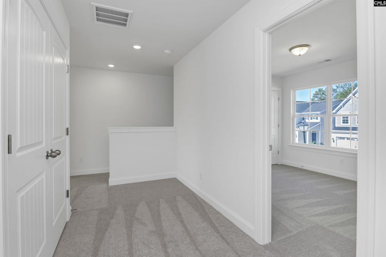 624 Thunder Gulch Avenue Photo 21