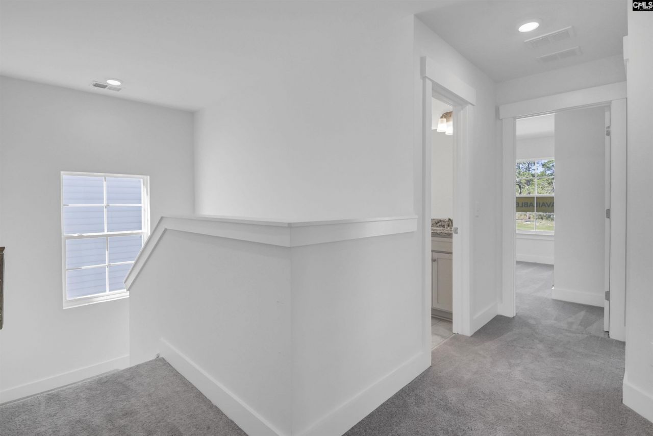 620 Thunder Gulch Avenue Photo 14