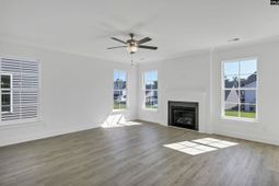 620 Thunder Gulch Avenue photo 4