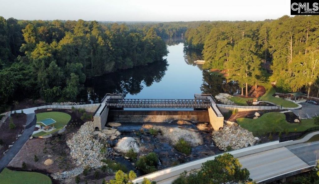 620 Thunder Gulch Avenue Photo 33