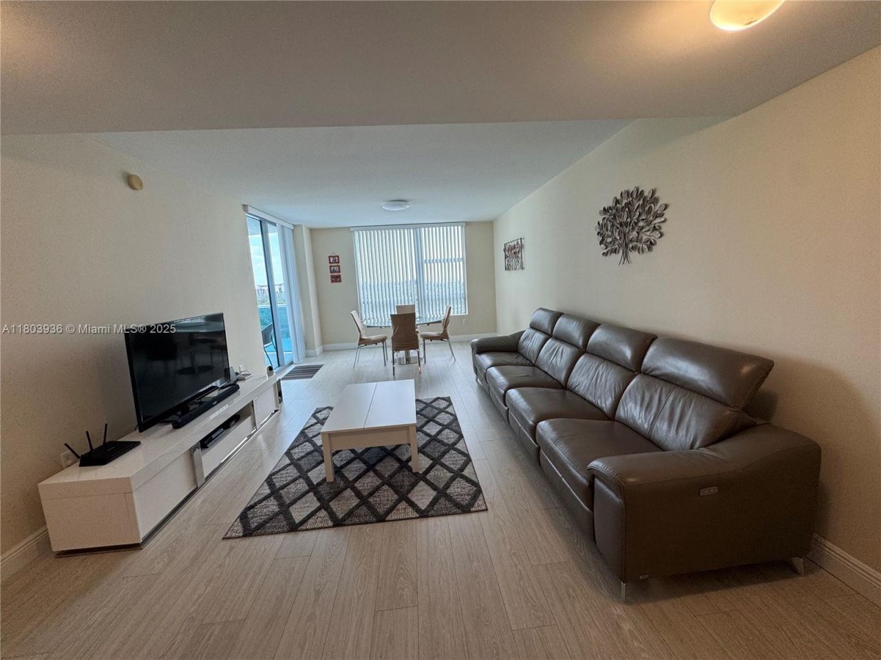 2641 N Flamingo Rd, Unit 1001N, Sunrise, FL 33323 Photo