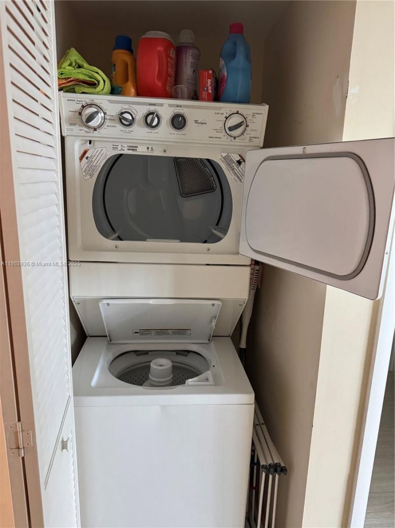 2641 N Flamingo Rd, Unit 1001N, Sunrise, FL 33323 Photo