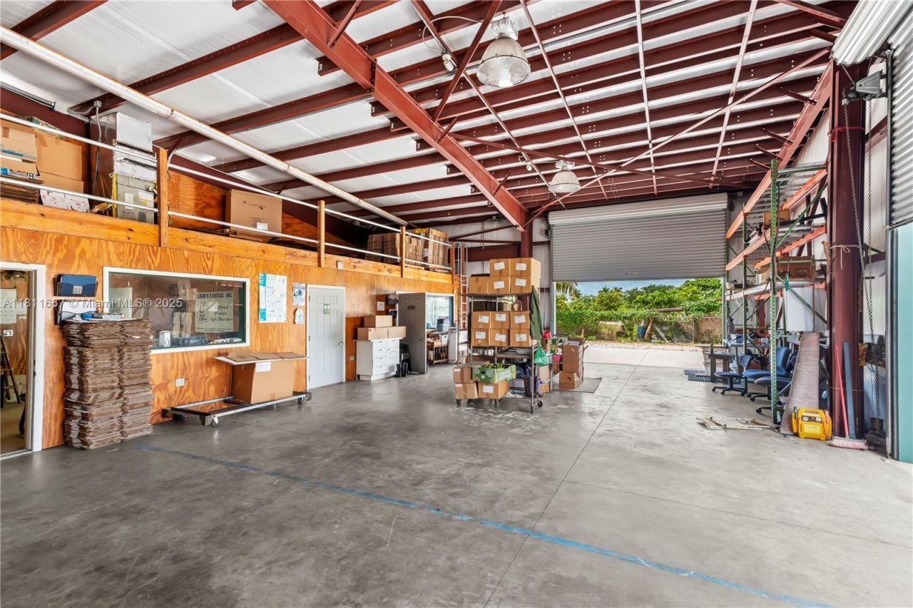 4077 SW 121st Ter, Davie, FL 33330 Photo