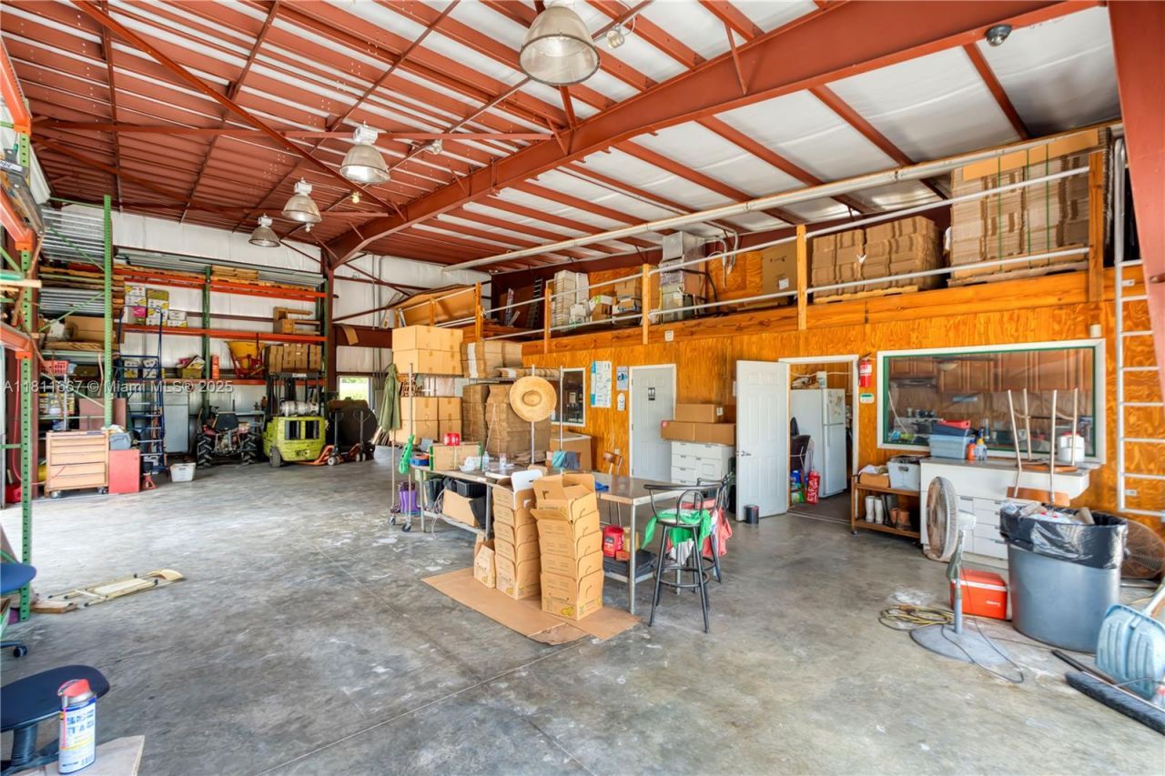 4077 SW 121st Ter, Davie, FL 33330 Photo