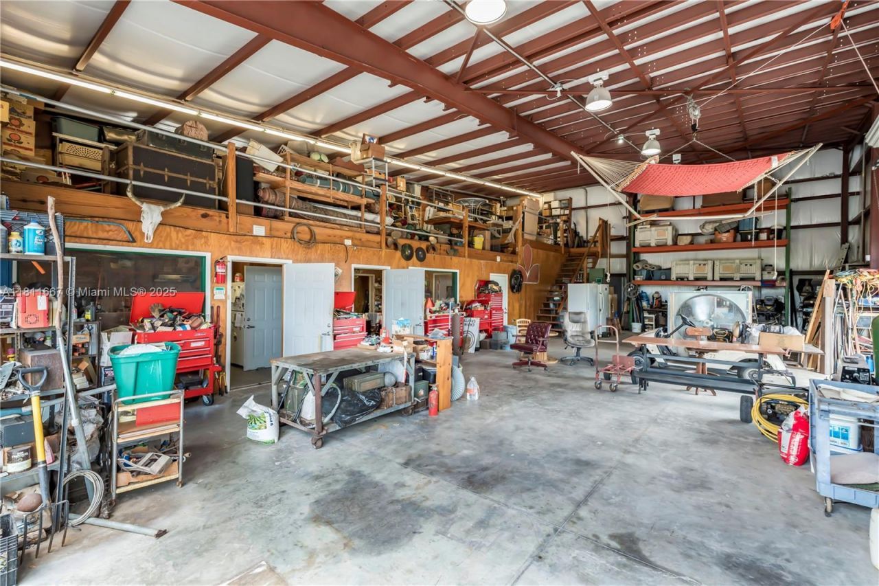 4077 SW 121st Ter, Davie, FL 33330 Photo