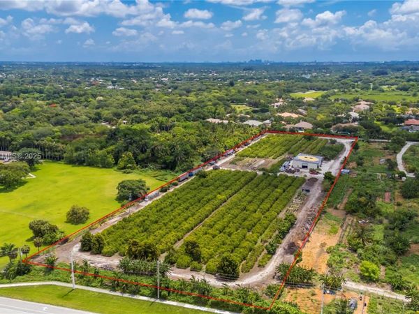 4077 SW 121st Ter, Davie, FL 33330