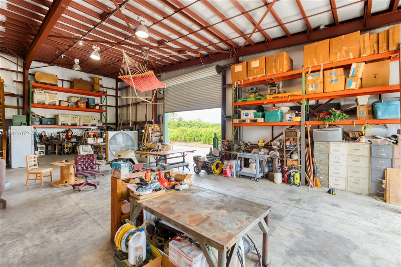 4077 SW 121st Ter, Davie, FL 33330 Photo