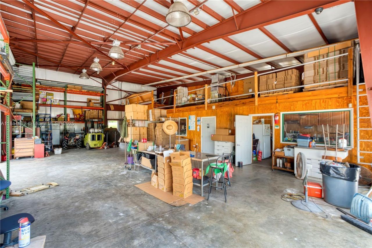 4077 SW 121st Ter, Davie, FL 33330 Photo