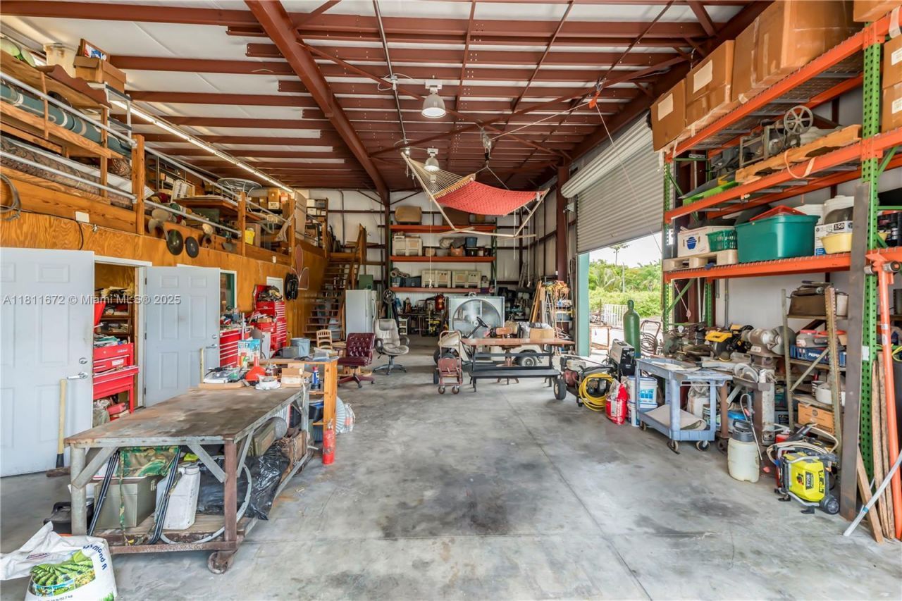 4077 SW 121st Ter, Davie, FL 33330 Photo