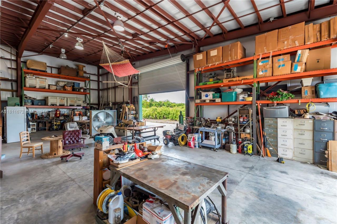 4077 SW 121st Ter, Davie, FL 33330 Photo