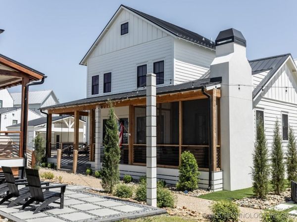 67 Lower Green Way, Unit B, Carlton Landing, OK 74432