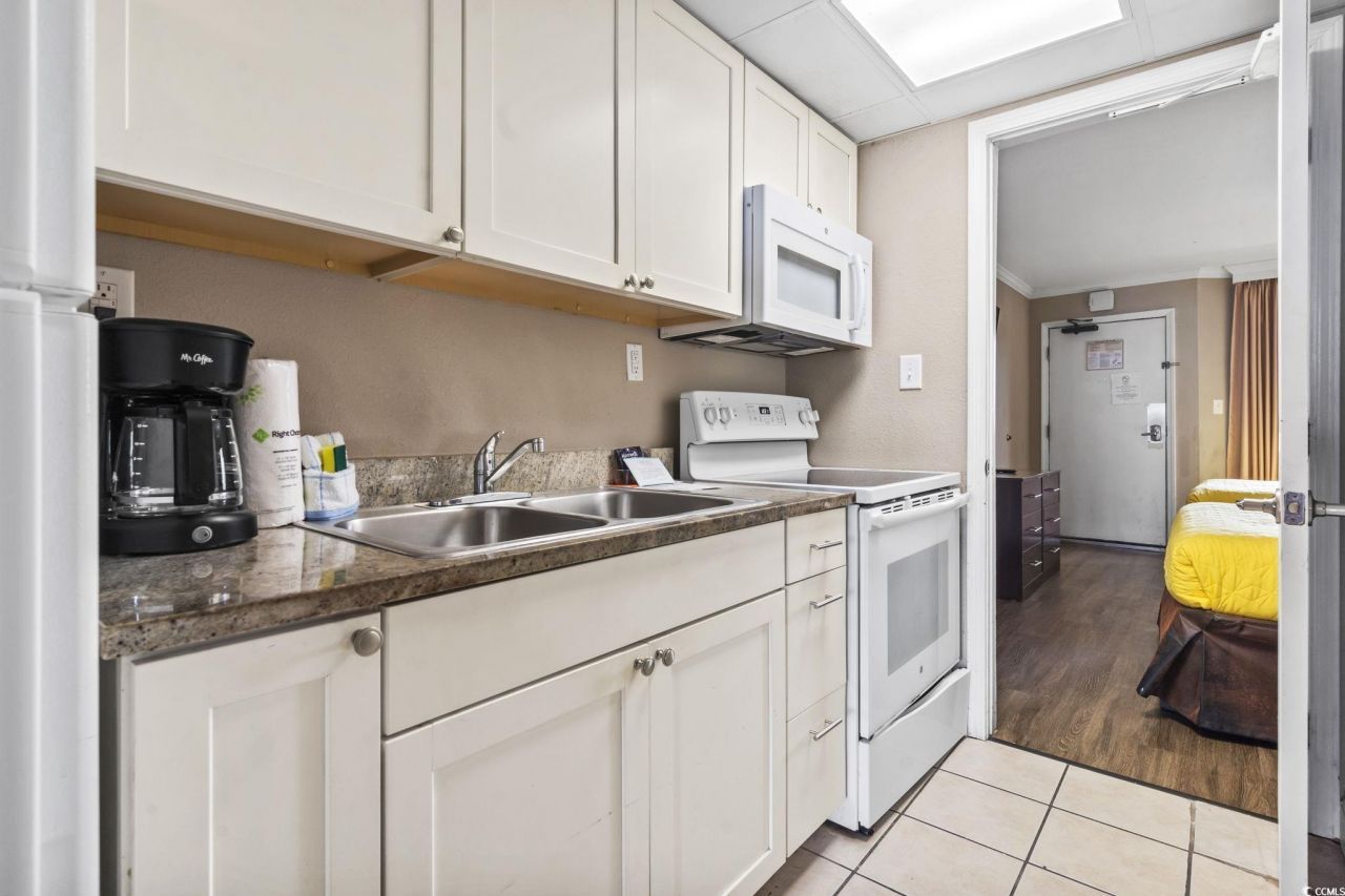 6900 N Ocean Blvd. Photo 7