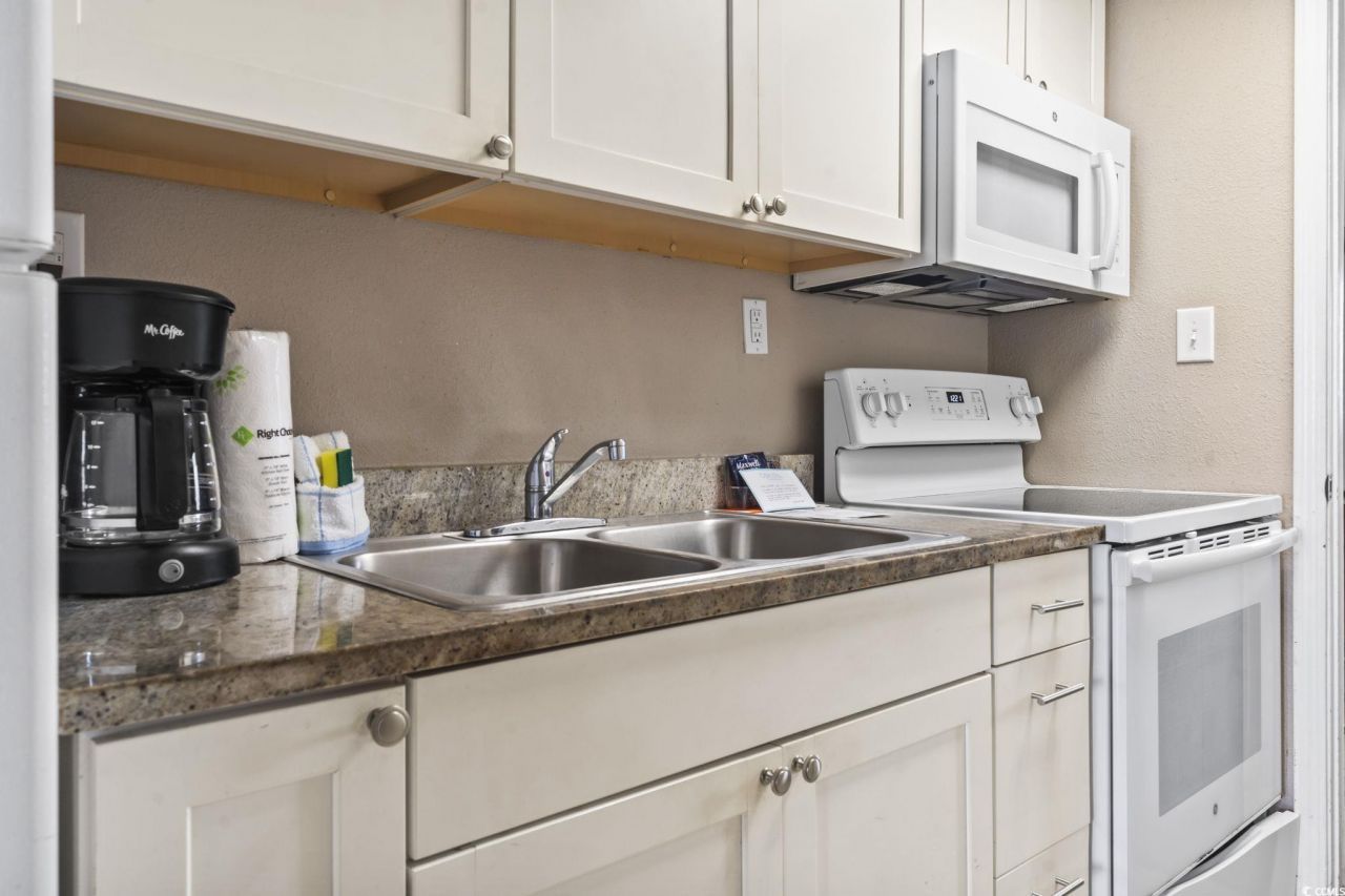 6900 N Ocean Blvd. Photo 8