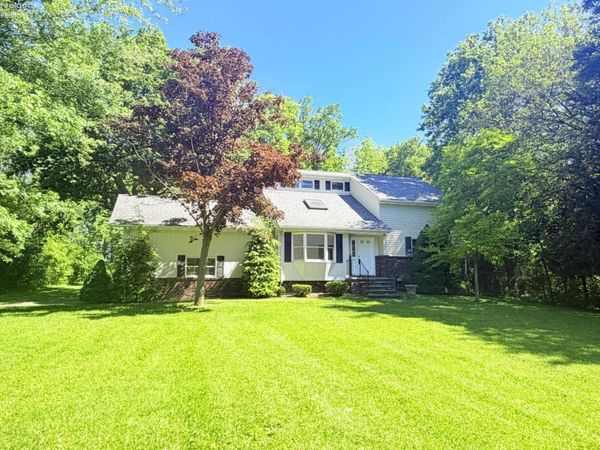 9343 E Bayshore Road, Marblehead, OH 43440
