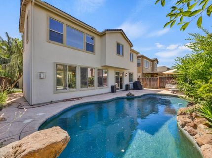 1046 Smith Way, Folsom, CA 95630 Photo