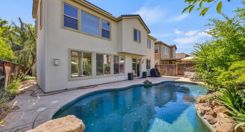 1046 Smith Way, Folsom, CA 95630 Photo