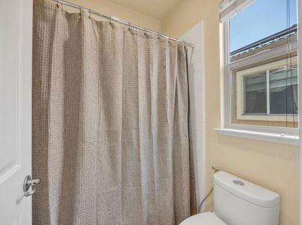 1046 Smith Way, Folsom, CA 95630 Photo