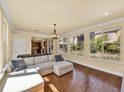 1046 Smith Way, Folsom, CA 95630 Photo