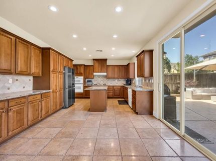 1046 Smith Way, Folsom, CA 95630 Photo