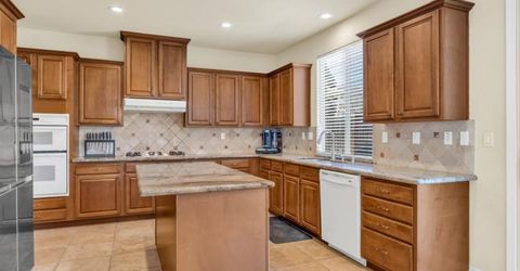 1046 Smith Way, Folsom, CA 95630 Photo