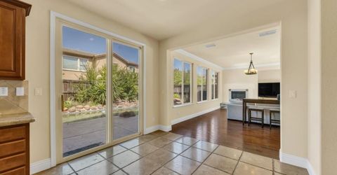 1046 Smith Way, Folsom, CA 95630 Photo