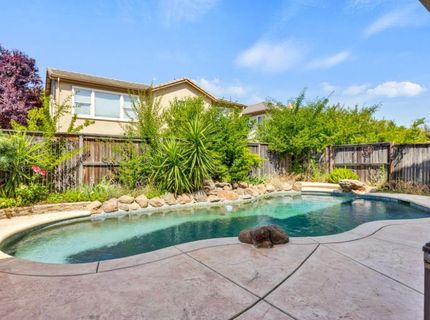 1046 Smith Way, Folsom, CA 95630 Photo