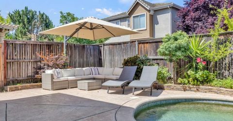 1046 Smith Way, Folsom, CA 95630 Photo